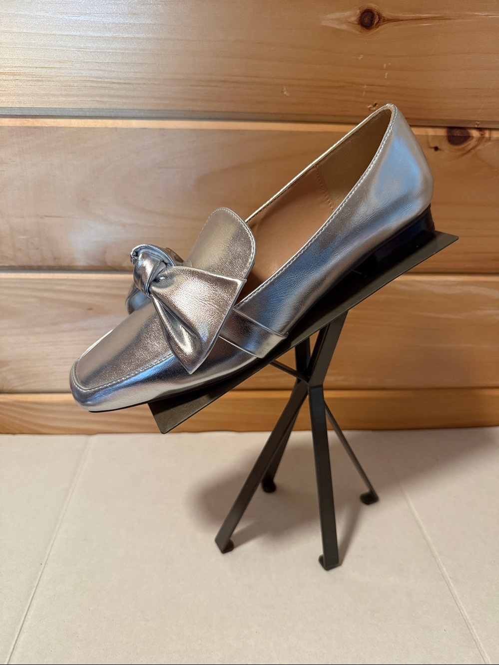 NY & C Silver Metallic Bow Loafers NEW